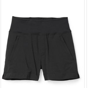 Athleta Trekkie North Shorts - Women's